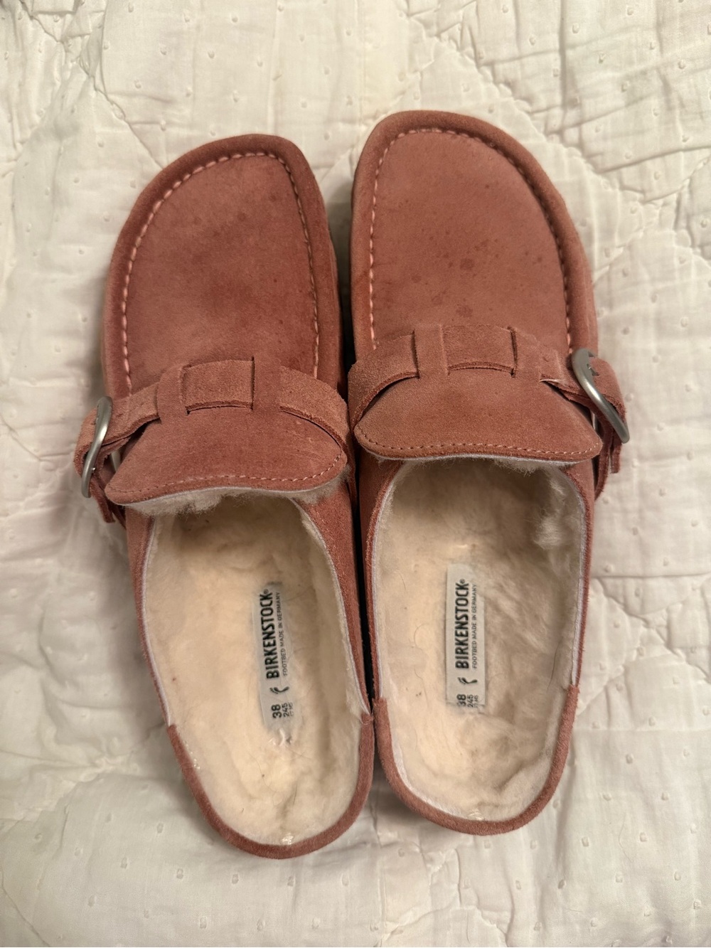 Birkenstock Women’s Suede Buckley Shearling Clog - Dusty Rose